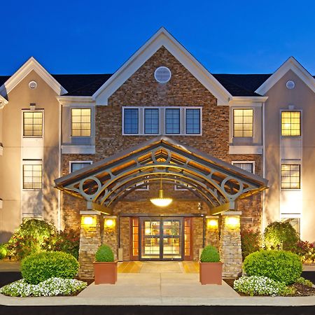 Staybridge Suites Louisville - East By Ihg Esterno foto