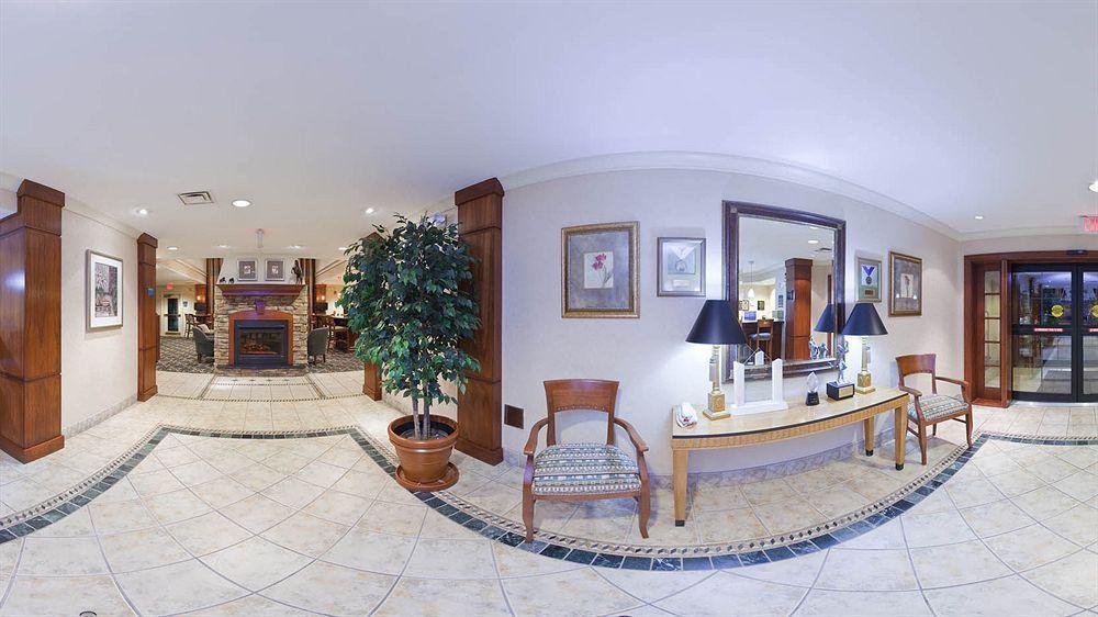 Staybridge Suites Louisville - East By Ihg Esterno foto