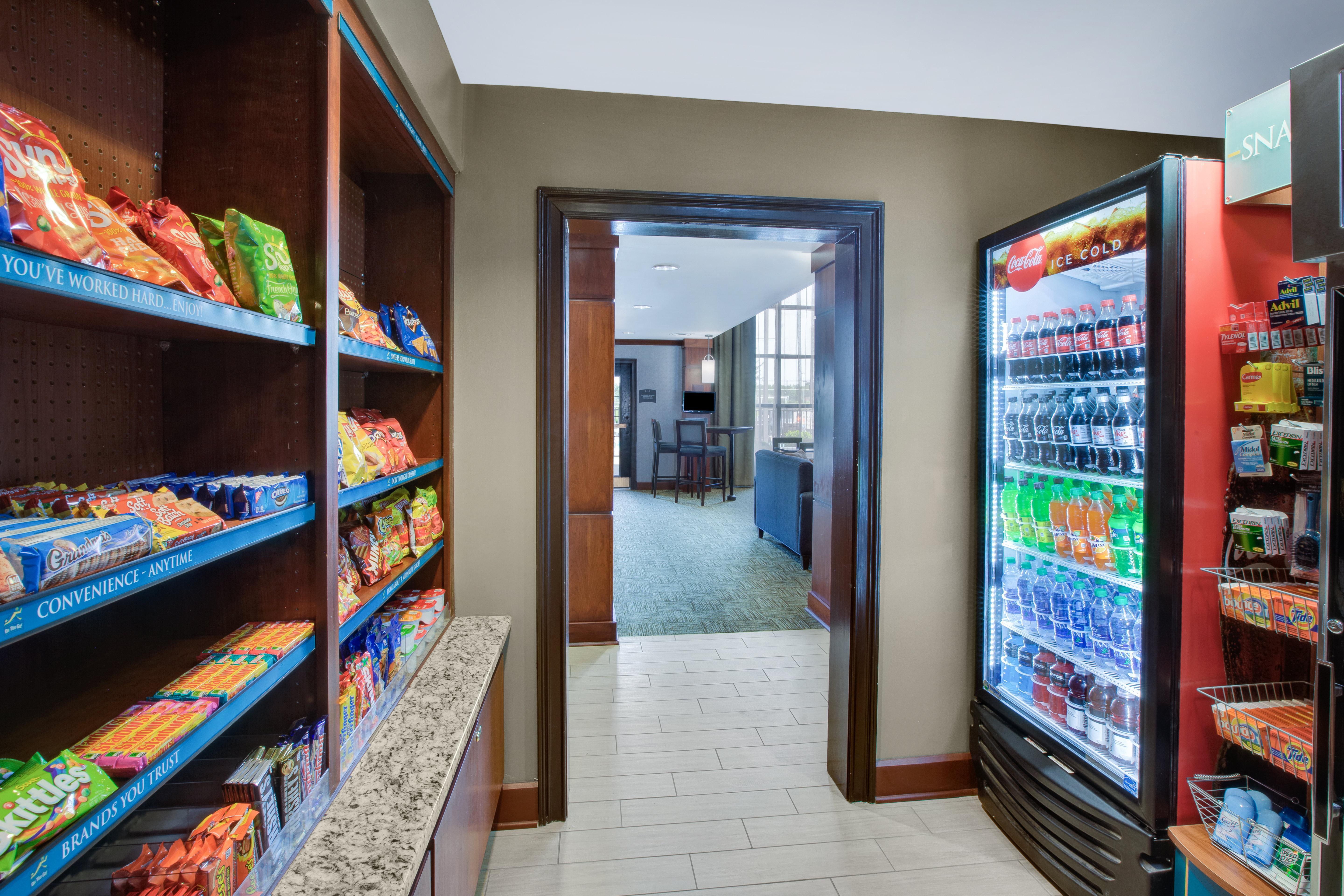 Staybridge Suites Louisville - East By Ihg Esterno foto