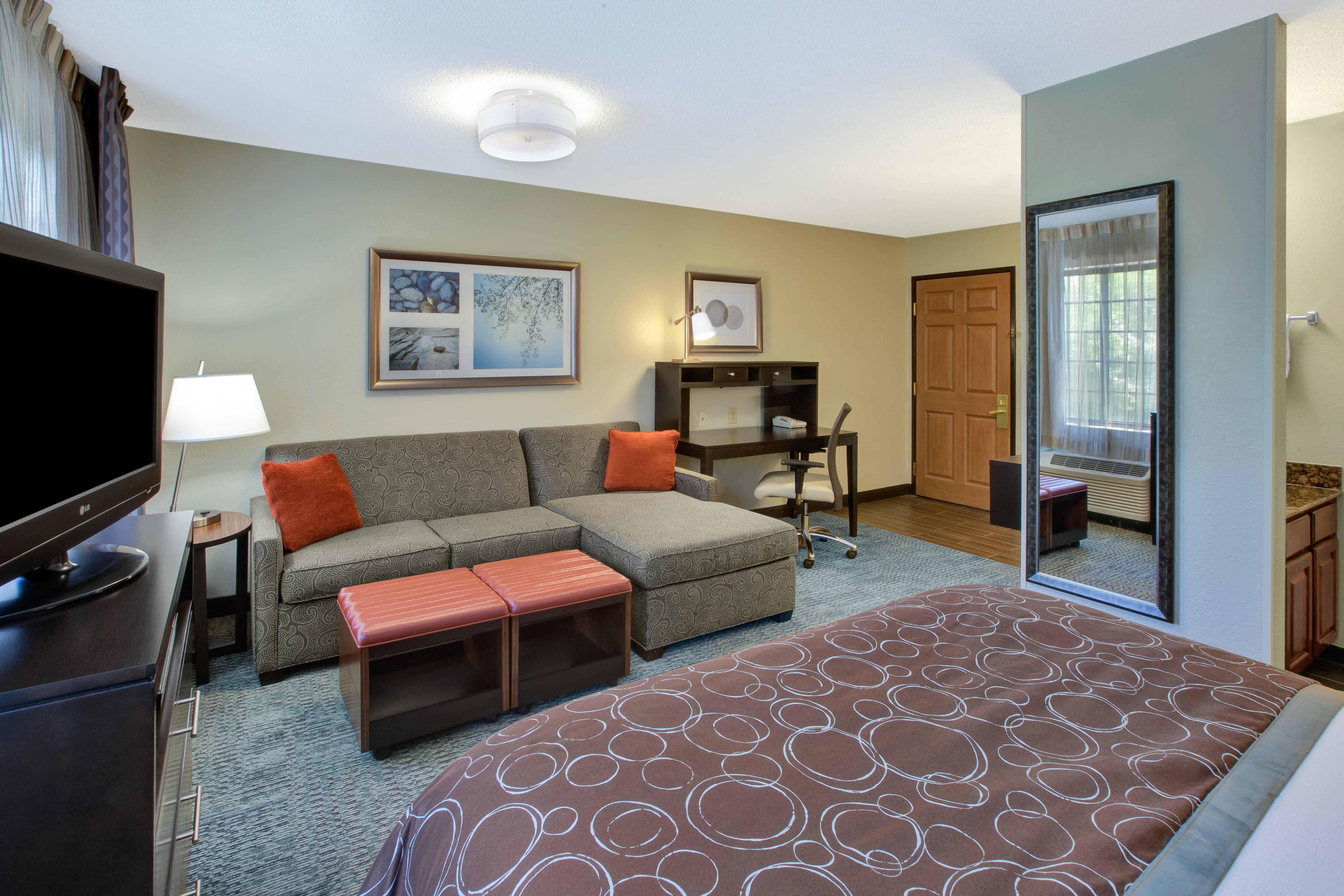 Staybridge Suites Louisville - East By Ihg Esterno foto